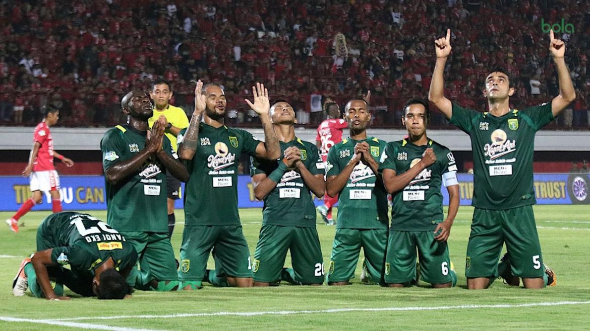 090052700_1542558125-Selebrasi_Bersyukur-1 Belajar Keberagaman dari Lapangan Hijau