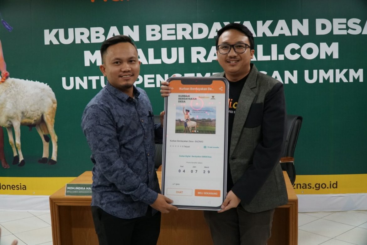 Ralali.com dan BAZNAS Berdayakan Peternak Desa Lewat Kurban Digital