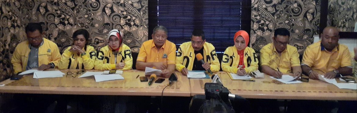 Konferensi Pers Kubu Bakal Calon Ketum Golkar Bambang Soesatyo