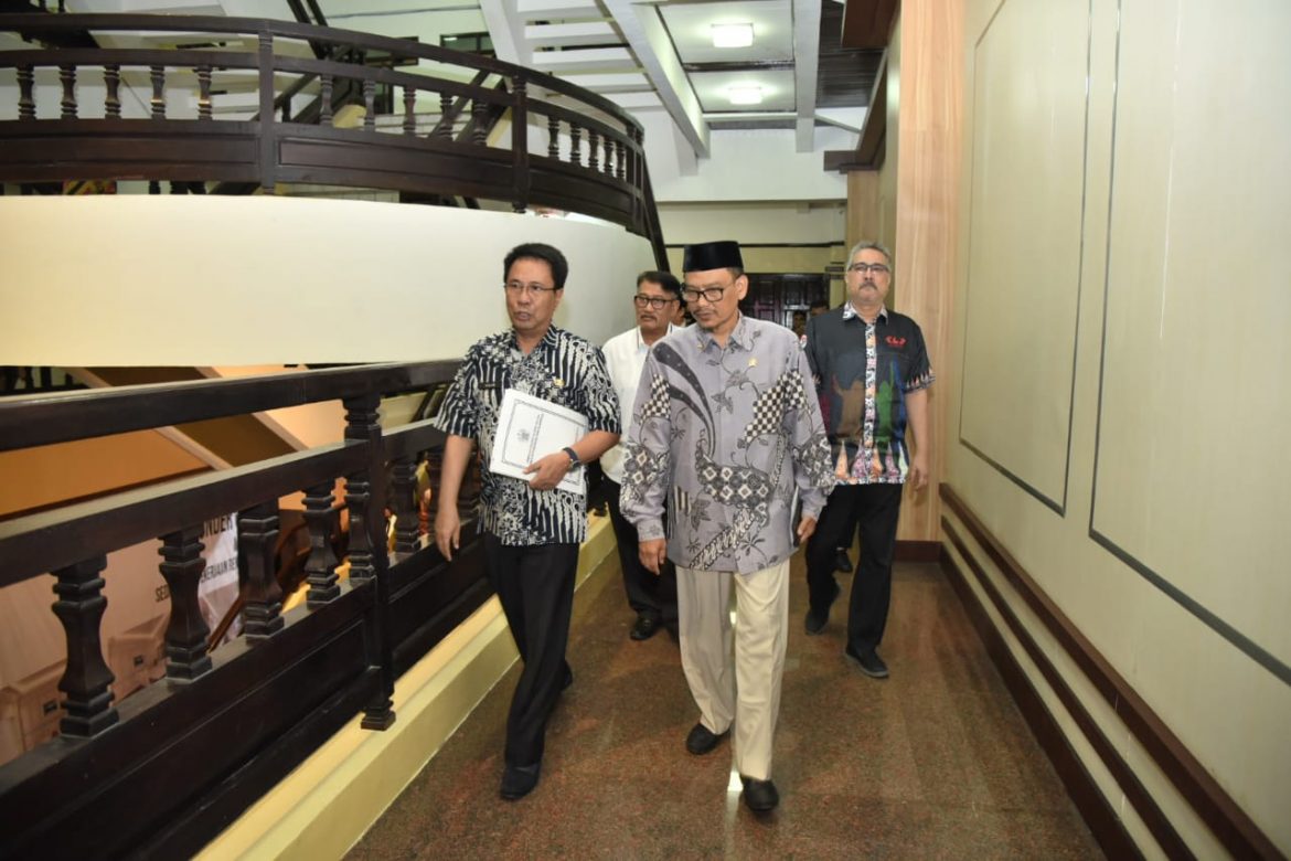 Wakil Ketua Komisi X DPR Fraksi PKS Abdul Fikri Faqih