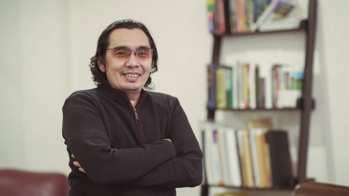 Ketua Asosiasi Ilmuan Praktisi Hukum Indonesia (Alpha) Azmi Syahputra