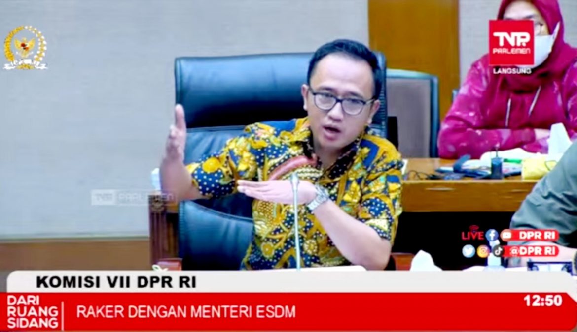 Wakil Ketua Komisi VII DPR Fraksi Gerindra Bambang Haryadi