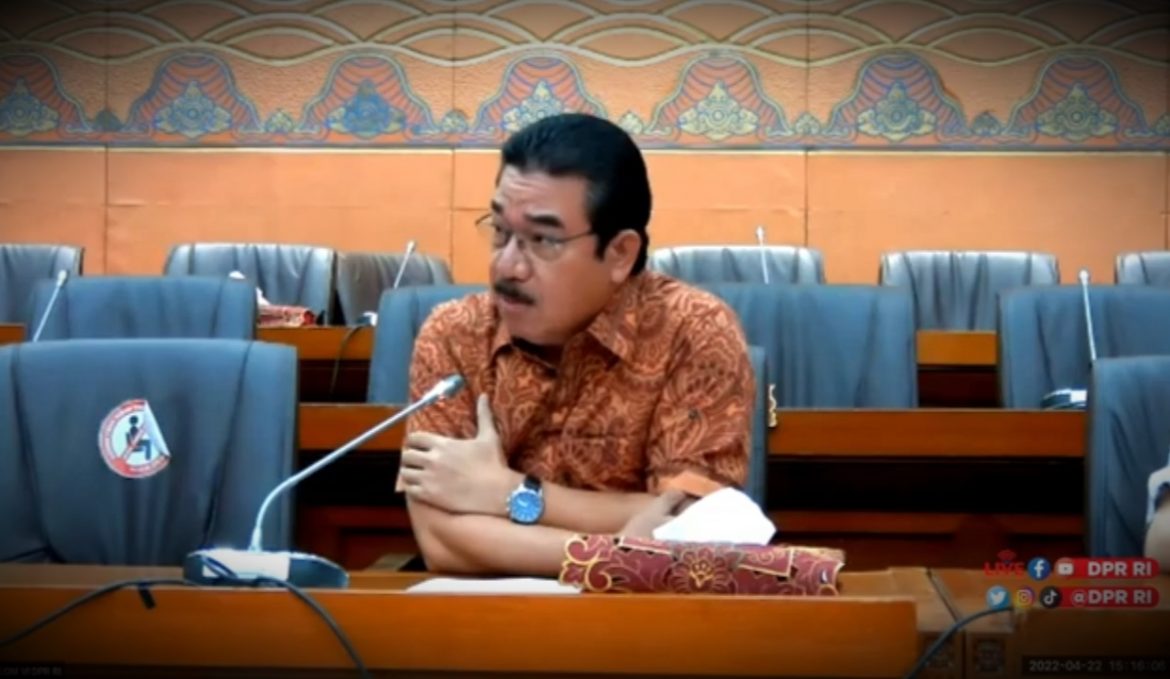 Anggota Komisi VI DPR Fraksi Gerindra Hendrik Lewerissa