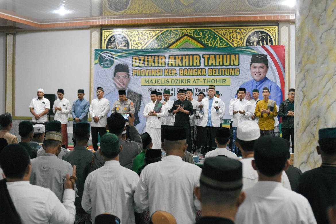 Ribuan Jamaah Antusias Hadiri Peringatan Akhir Tahun Majelis Dzikir At-Thohir di Pangkal Pinang