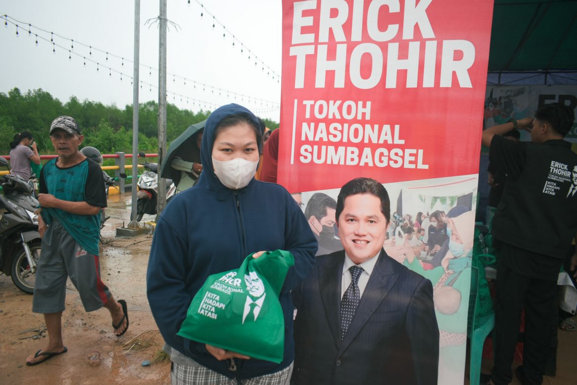 Pasar Murah Erick Thohir Bantu Warga Terdampak Banjir di Kota Pangkapinang