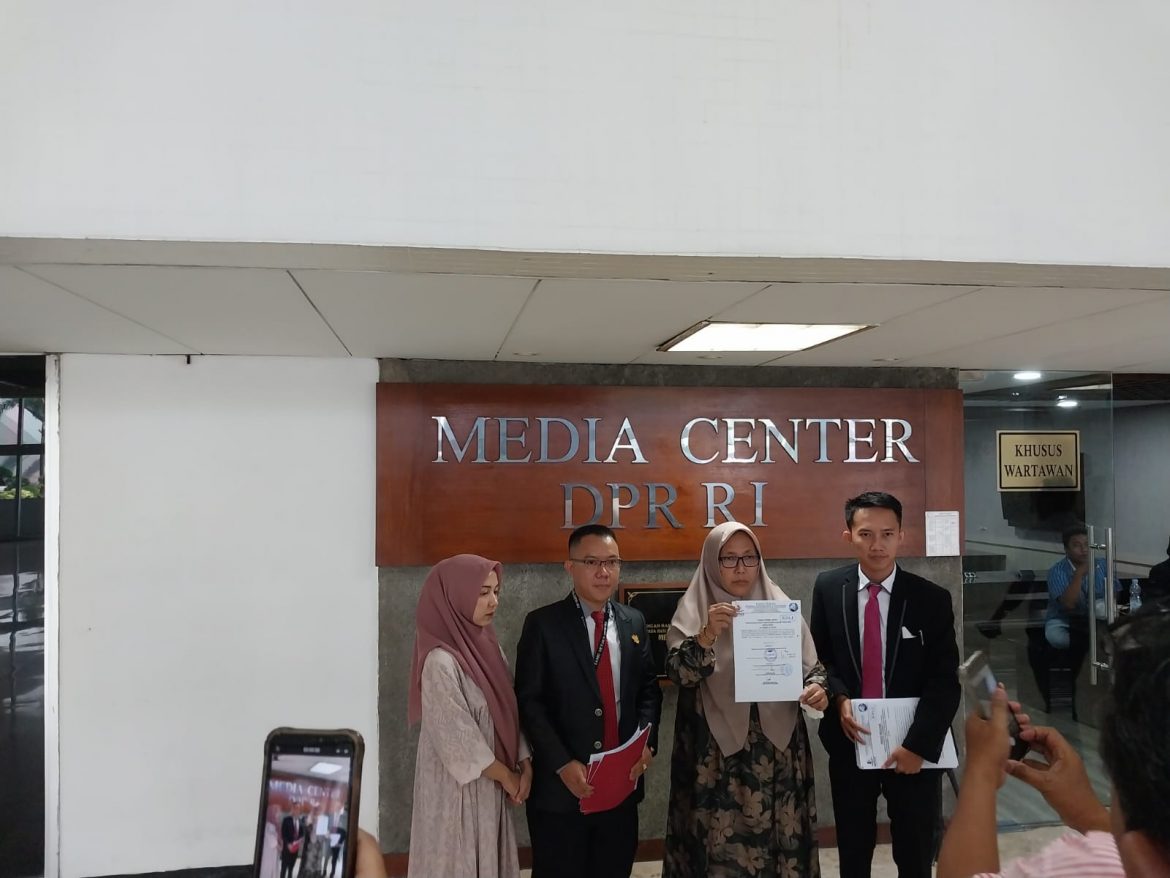 Bersurat ke DPR, Arneli Minta Bantuan Komisi III soal Kasus Hukum Paidi