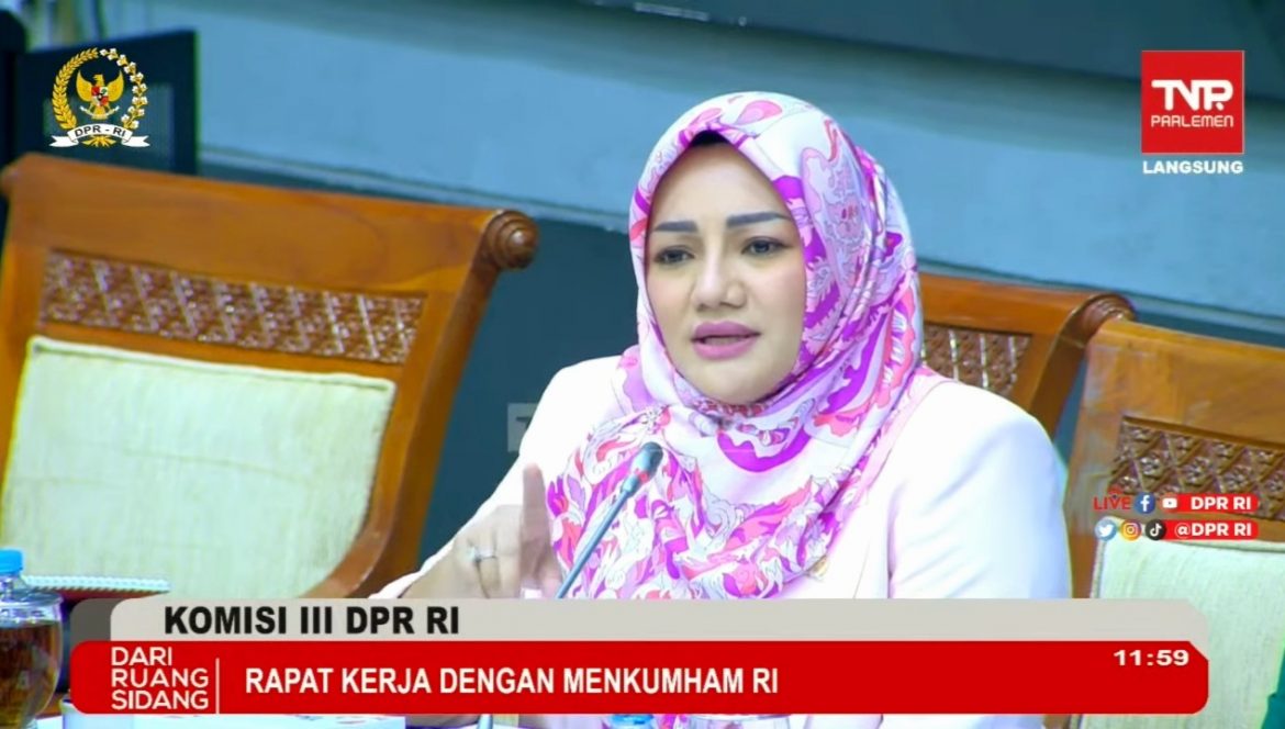 Anggota Komisi III DPR Fraksi Golkar Adde Rosi Khoerunnisa Anggota Komisi III DPR Fraksi Golkar Adde Rosi Khoerunnisa