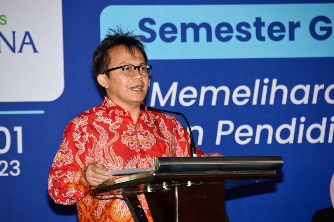 Kepala Lembaga Layanan Perguruan Tinggi Wilayah III (LLDIKTI 3) Prof. Dr. Toni Toharudin, S.Si., M.Sc., dalam Kuliah Umum di depan Mahasiswa Baru (Maba) Universitas Mercu Buana di Kampus Meruya, Jakarta Barat, belum lama ini.