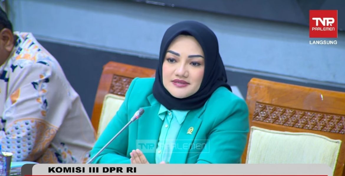Anggota Komisi III DPR Fraksi Golkar Adde Rosi Khoerunnisa