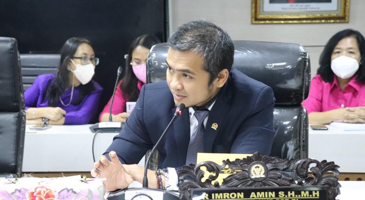 Wakil Ketua MKD DPR Fraksi Gerindra Imron Amin