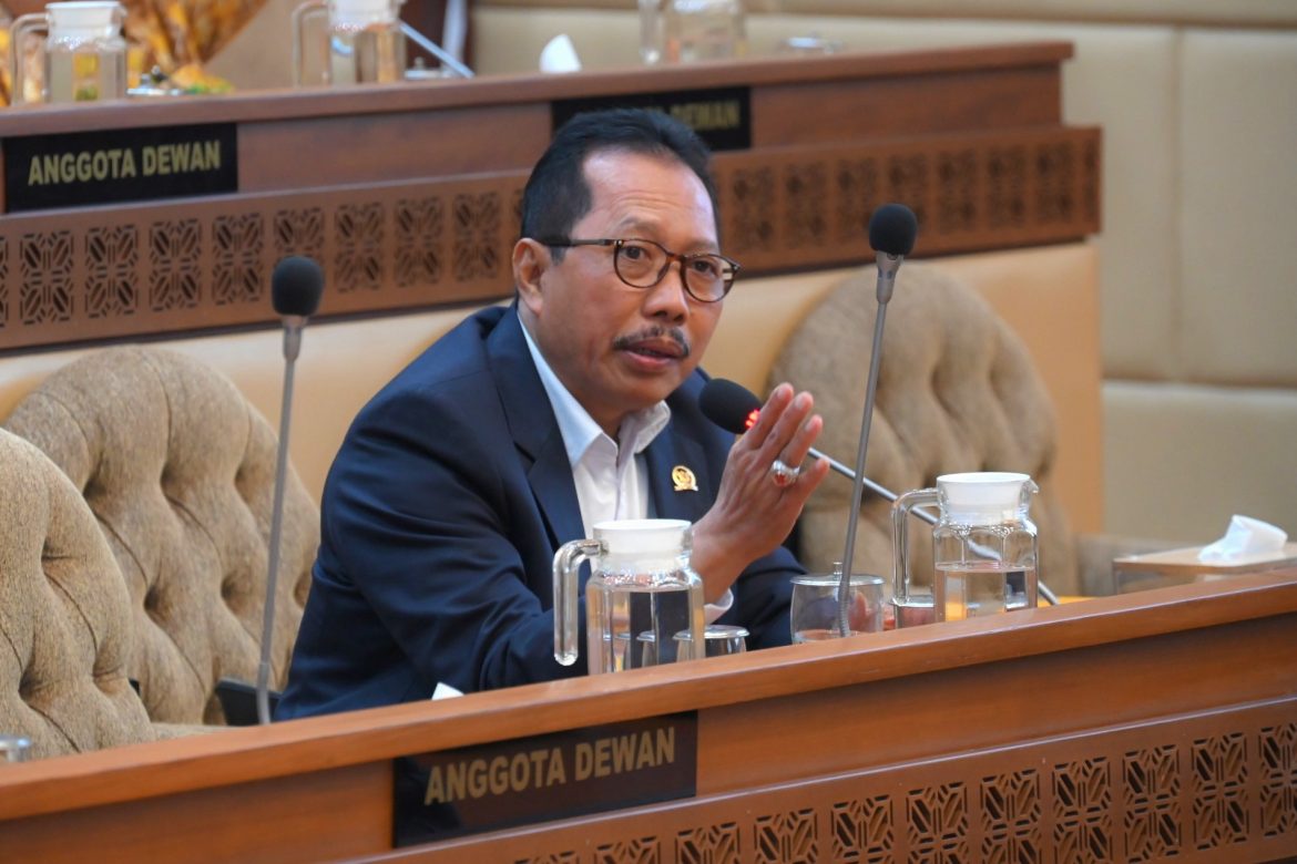 Anggota Komisi II DPR Fraksi NasDem Aminurokhman