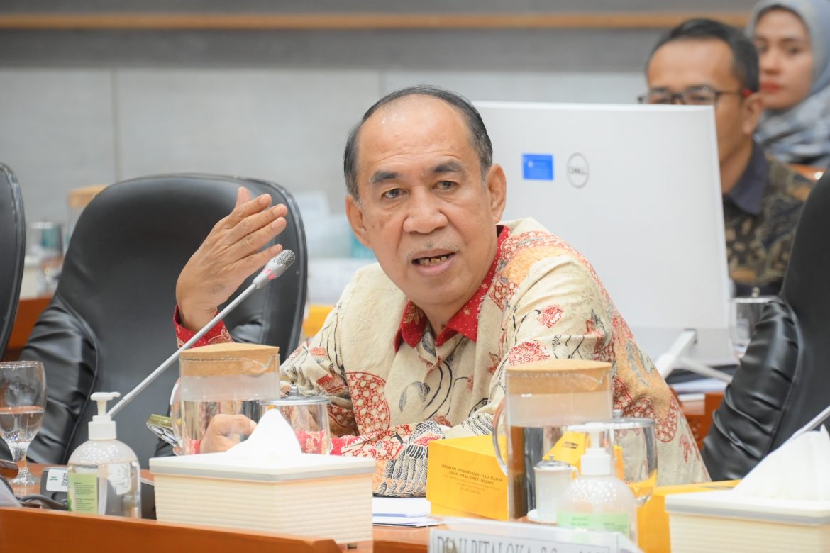Ketua Komisi VIII DPR Fraksi PAN Ashabul Kahfi. Ketua Komisi VIII DPR Fraksi PAN Ashabul Kahfi.