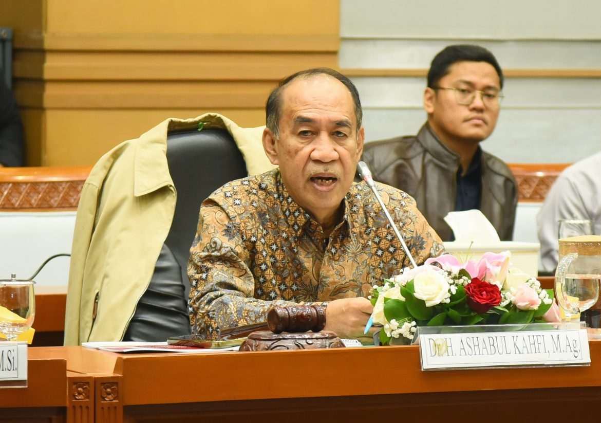 Ketua Komisi VIII DPR Ashabul Kahfi.