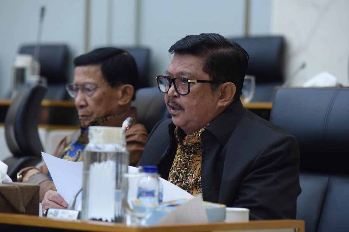 Anggota Komisi IV DPR Fraksi Gerindra Azikin Solthan Anggota Komisi IV DPR Fraksi Gerindra Azikin Solthan