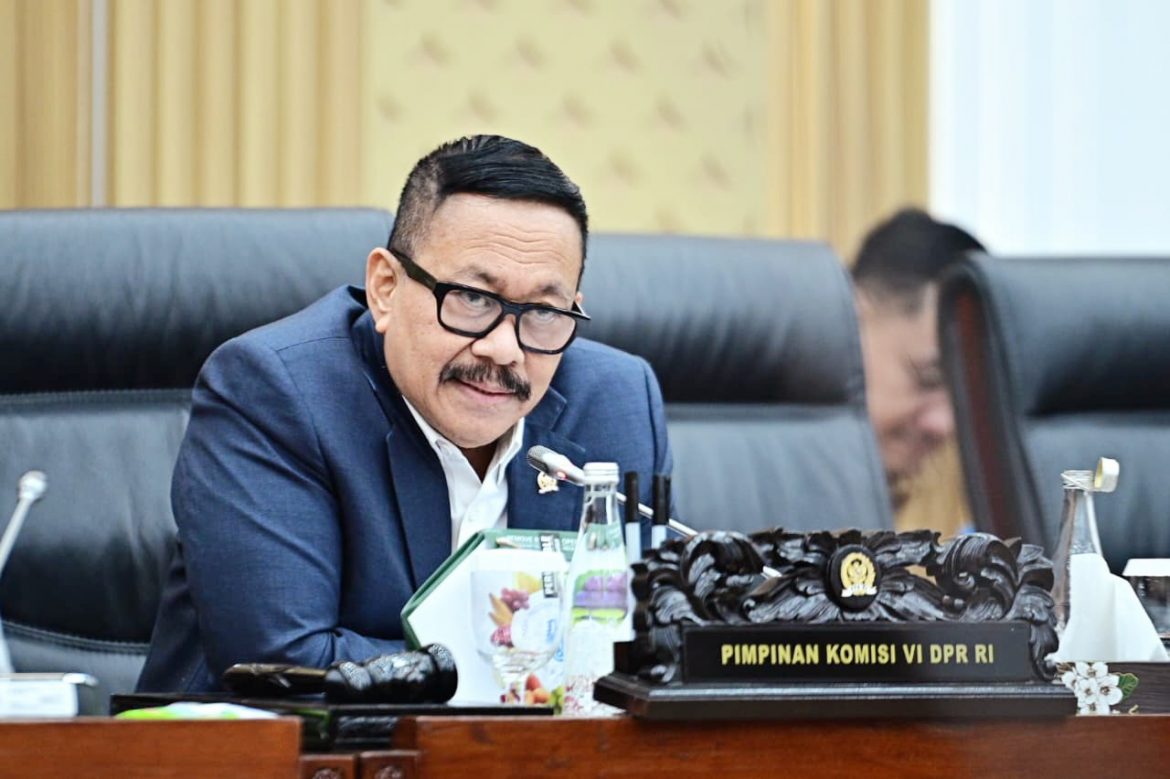 Anggota Komisi VI DPR Fraksi Demokrat Sartono Hutomo.
