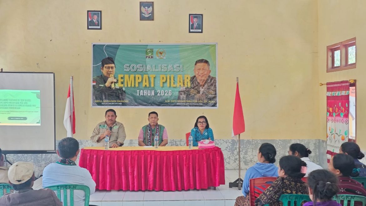 Anggota MPR/DPR RI Fraksi PKB, Dipo Nusantara Pua Upa, saat melaksanakan kegiatan Sosialisasi 4 Pilar MPR RI di Aula SDK Naru, Kabupaten Ngada, Nusa Tenggara Timur, Minggu (8/2/2026).