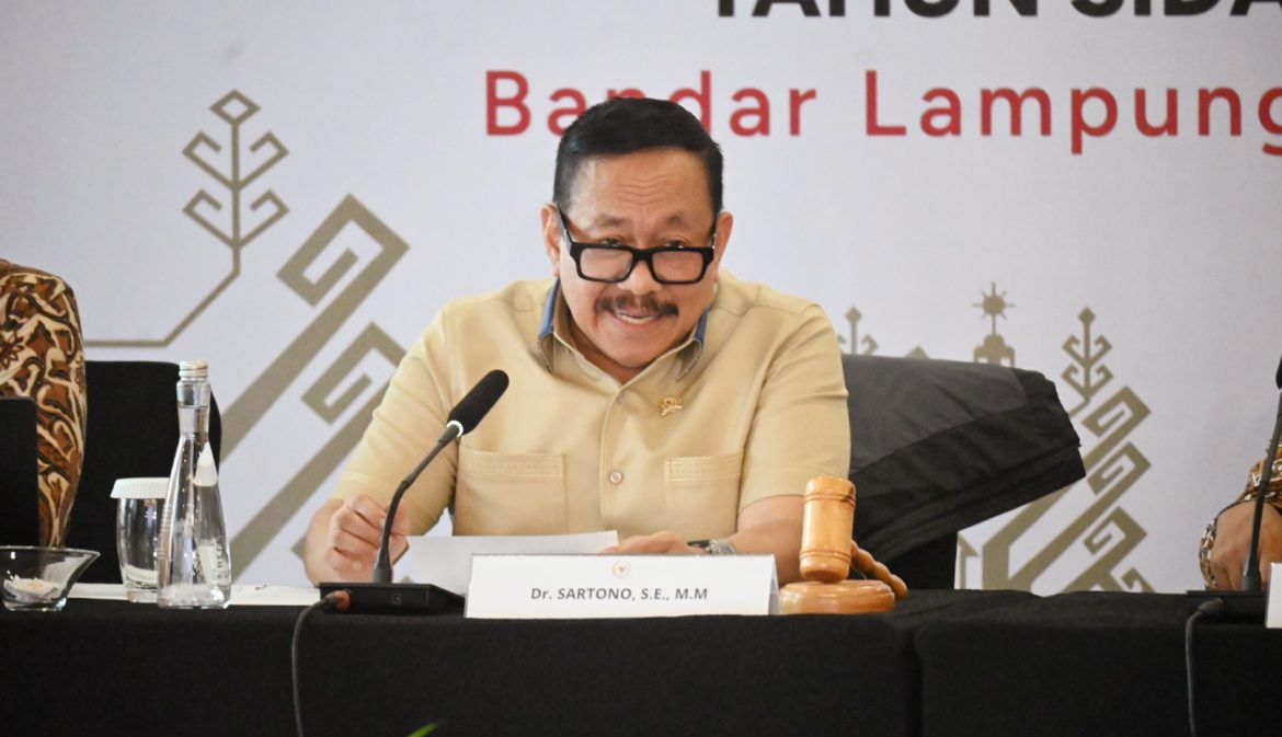 Anggota Komisi XII DPR Fraksi Demokrat Sartono Hutomo.