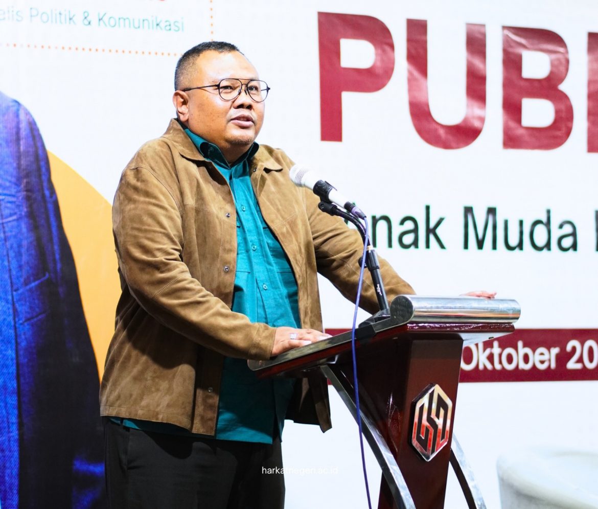 Analis komunikasi politik/Pendiri Lembaga Survei KedaiKOPI Hendri Satrio