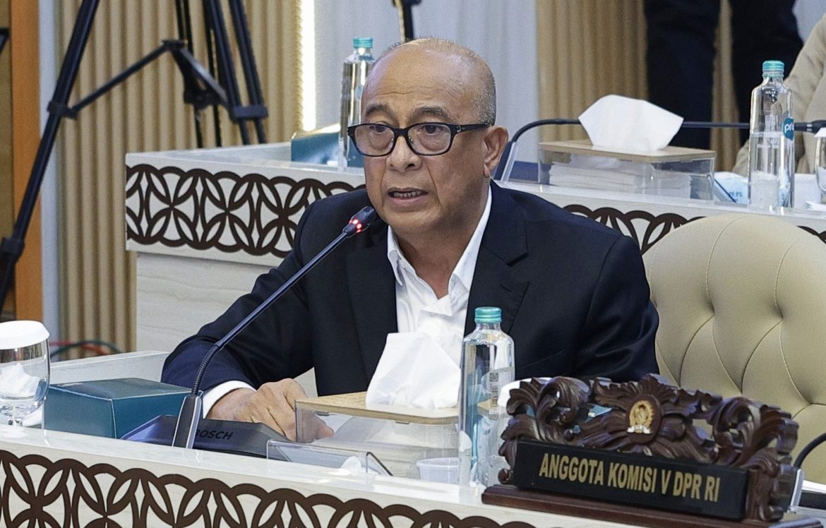 Karhutla Berulang, Anggota DPR Usul Pesawat Pemadam Kebakaran seperti di Jepang